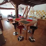 La Maison Au Bout De L'allee Holiday home *