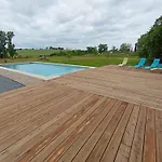 La Maison Au Bout De L'allee Holiday home