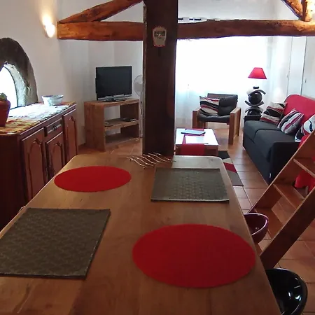 La Maison Au Bout De L'allée Сasa de vacaciones Carbes