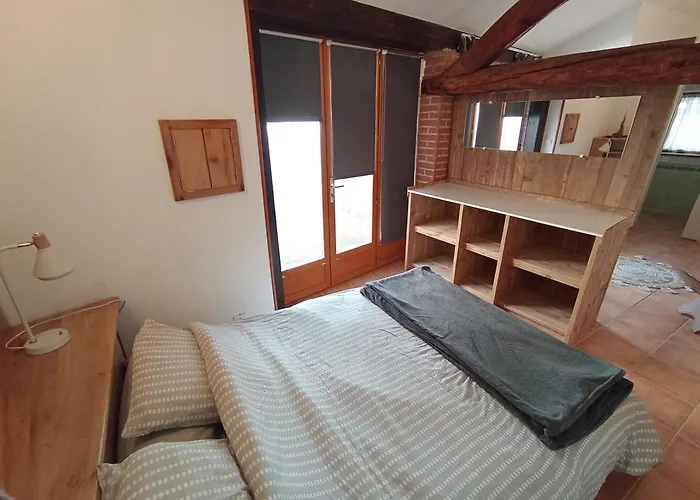 La Maison Au Bout De L'allee 度假居